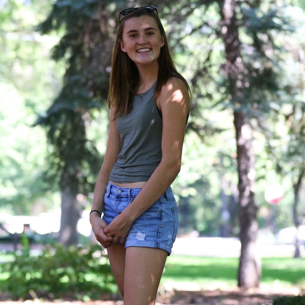 Meet your Posher, Natalie